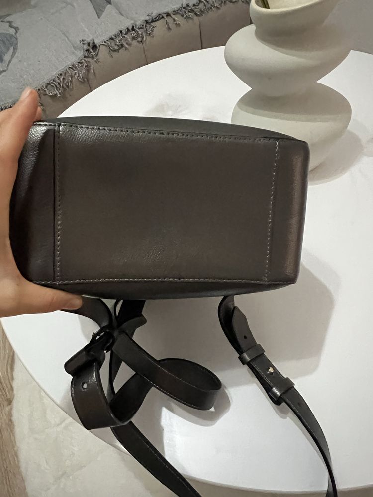 Emporio Armani оригинална чанта