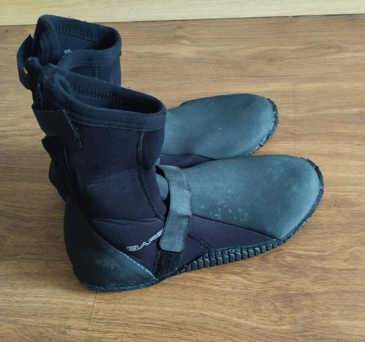 Продавам неопрен Camaro и екстри към него