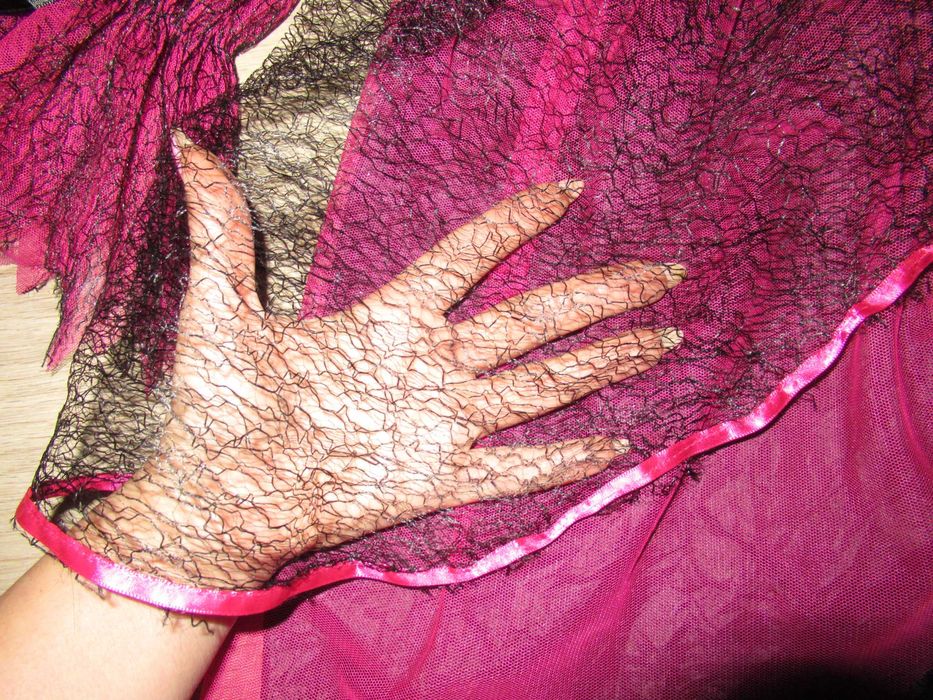 ХЕЛОУИН костюм/рокля с шапка--164 номер