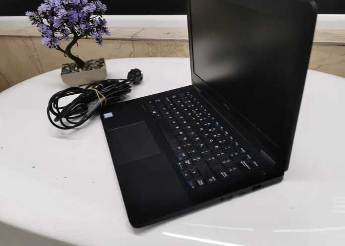 Dell Latitude E7270, Intel Core i5 6300U, 16GB RAM DDR4, 512 GB, 12.5"