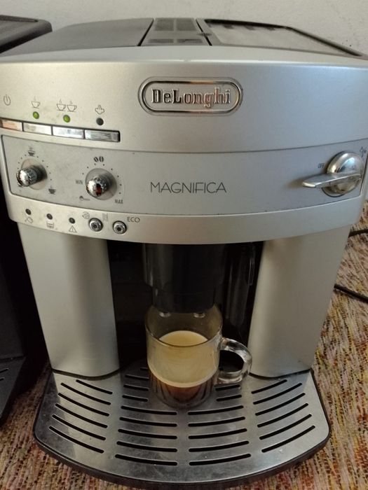 Espresor cafea Delonghi magnifica eco