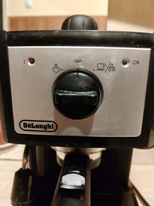 Кафе машина DeLonghi
