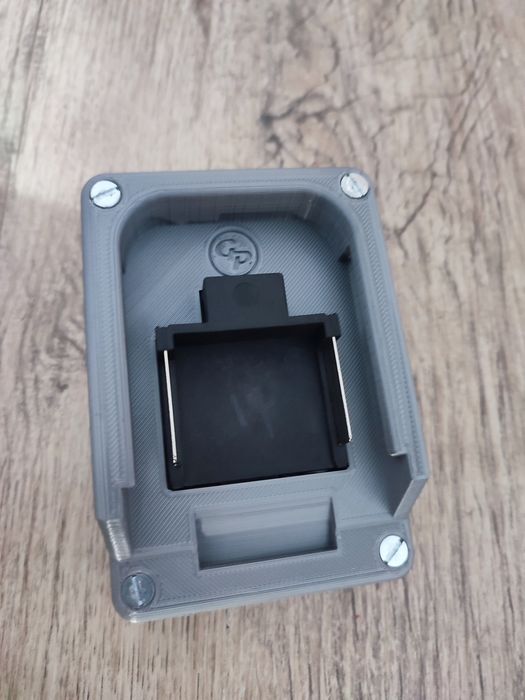 Suport/adaptor acumulator scule Parkside, Dewalt, Makita