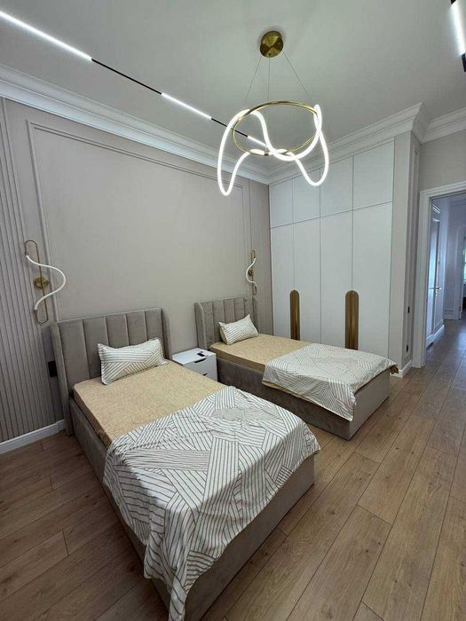 СРОЧНО Сдаётся кв ЖК Пойтахт Гавхари 3-ком/3/9 ро-н
Юнусабадский