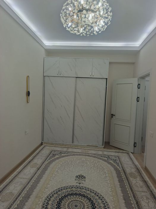 Bez makler 2 xonali uy ijaraga beramiz faqat oilaga Yashnabod Olmos ma