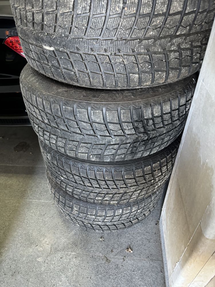 Нови 4 зимни гуми с джанти 275/50R20