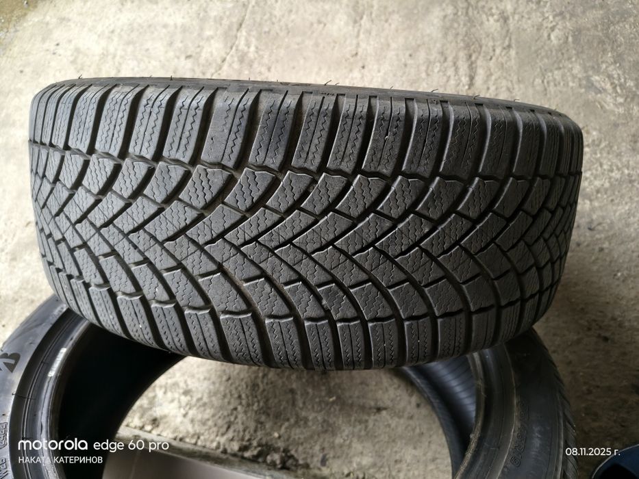 2броя гуми BRIDGSTONE