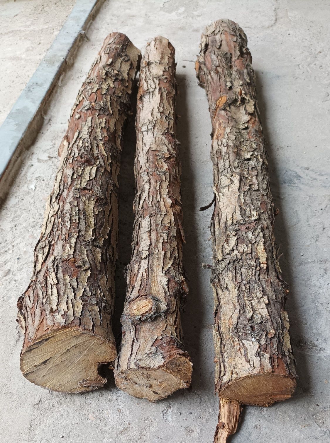 Дървен материал от ГЛОГ за ножари
