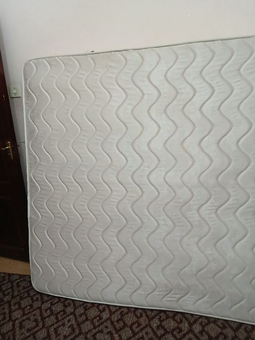 Матрас яхши холатда