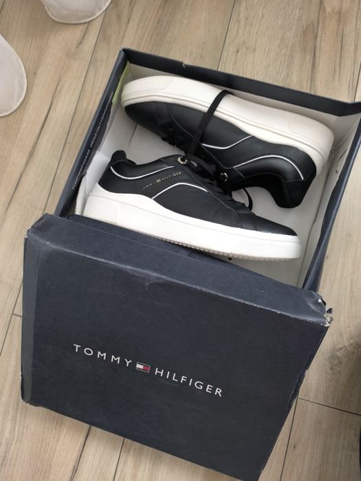 Adidas Tommy Hilfiger 37 piele naturala nou