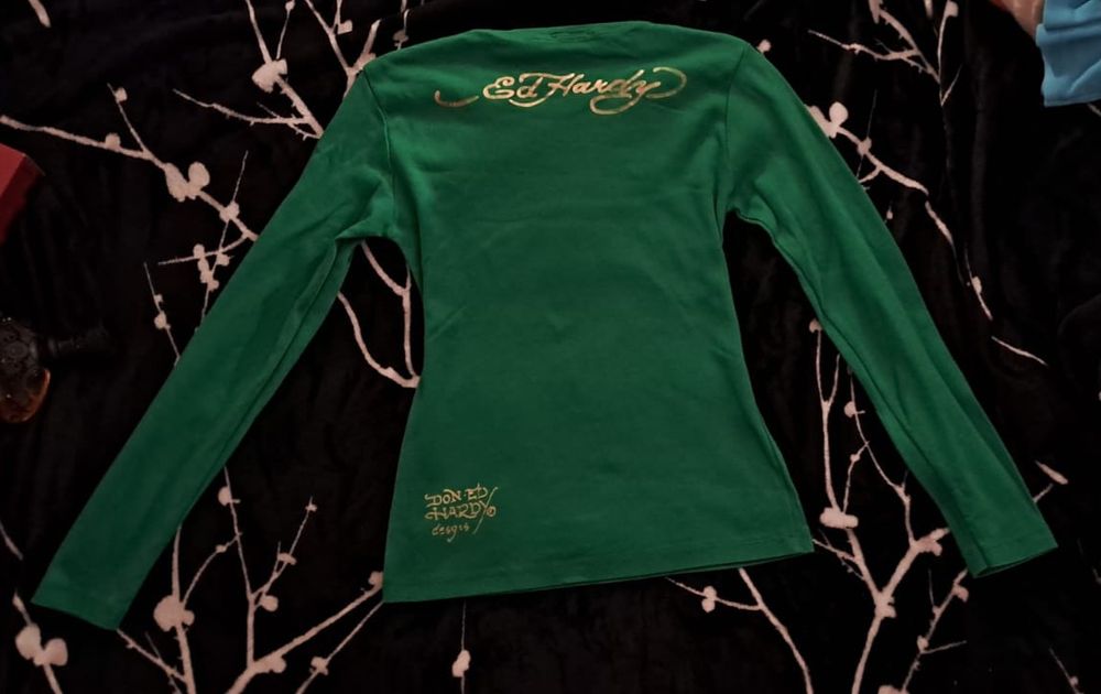 Bluza cu pietricele ed hardy