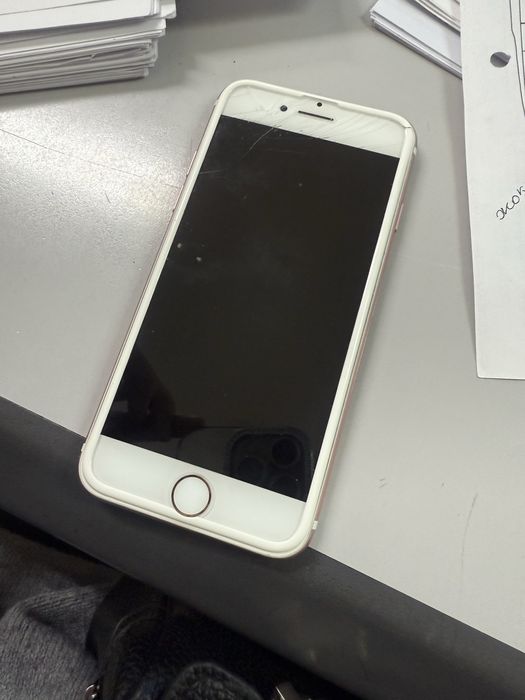 Iphone 7, 32 гб сатылады