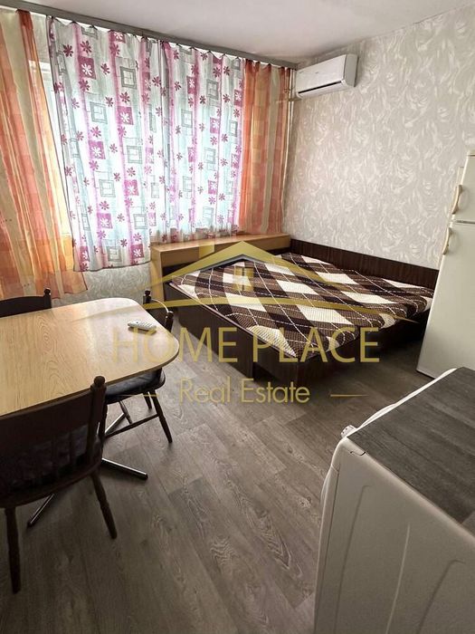 Дава се под наем Двустаен апартамент в Варна, Базар Левски - 55 кв.м за 280.5 € - Снимка #1