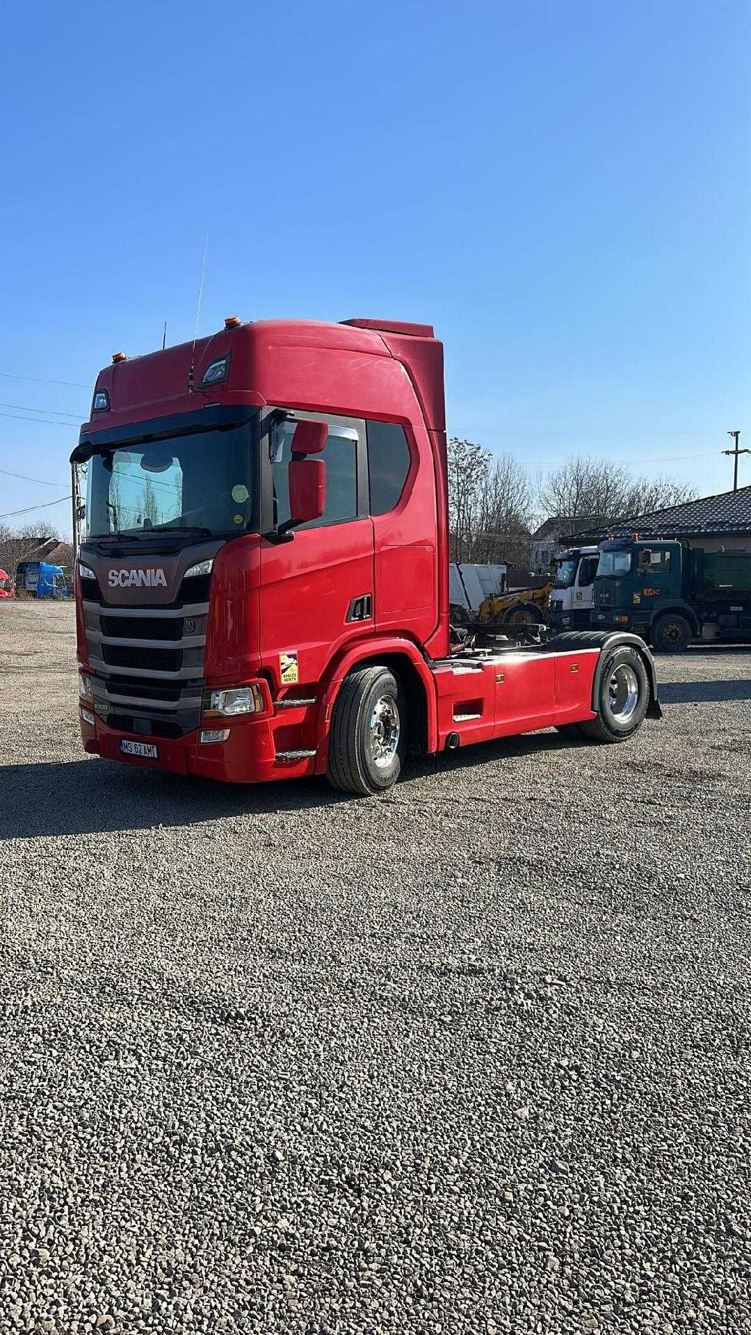 Cap tractor Scania R 500