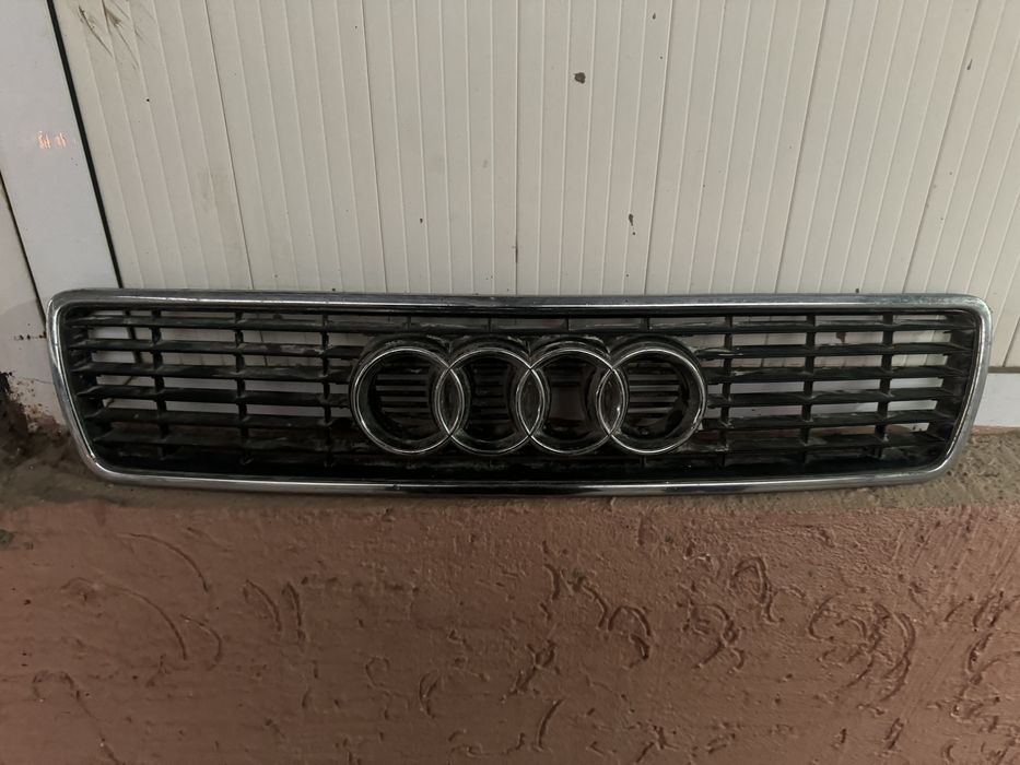 Решетка ауди б4 80
