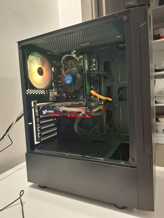 Calculator cu i5 gen 10, 16g. Ram video 4 gb dedicat