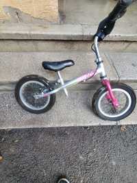 Bicicleta fete  pentru copii mici