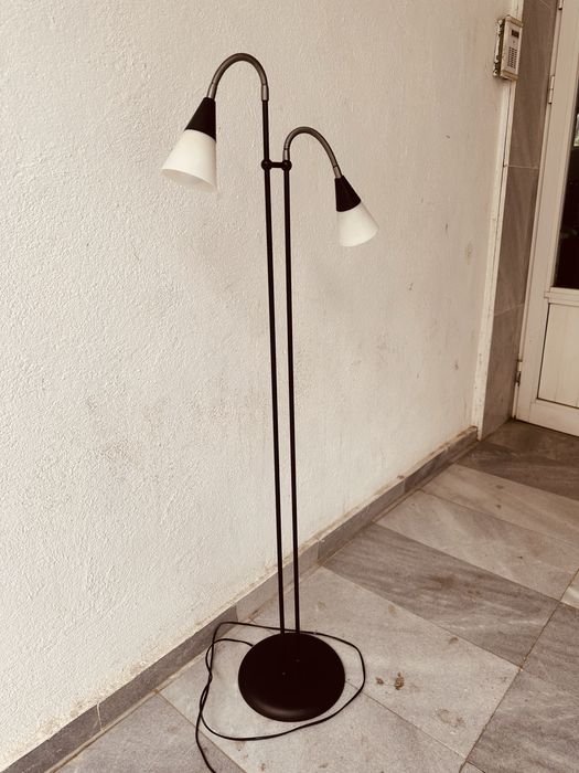 Стояща подова лампа пт 90-те с два плафона – 130 см