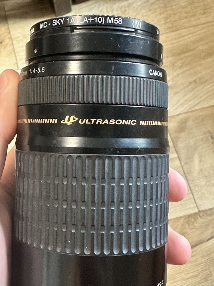 Canon EF 75-300mm USM Teleobiectiv Zoom DSLR + Filtru Hama