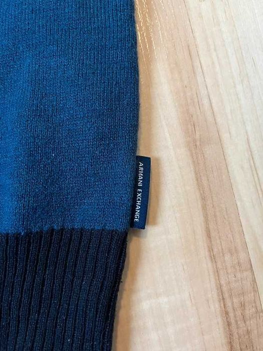 Pulover Armani Exchange original S-M