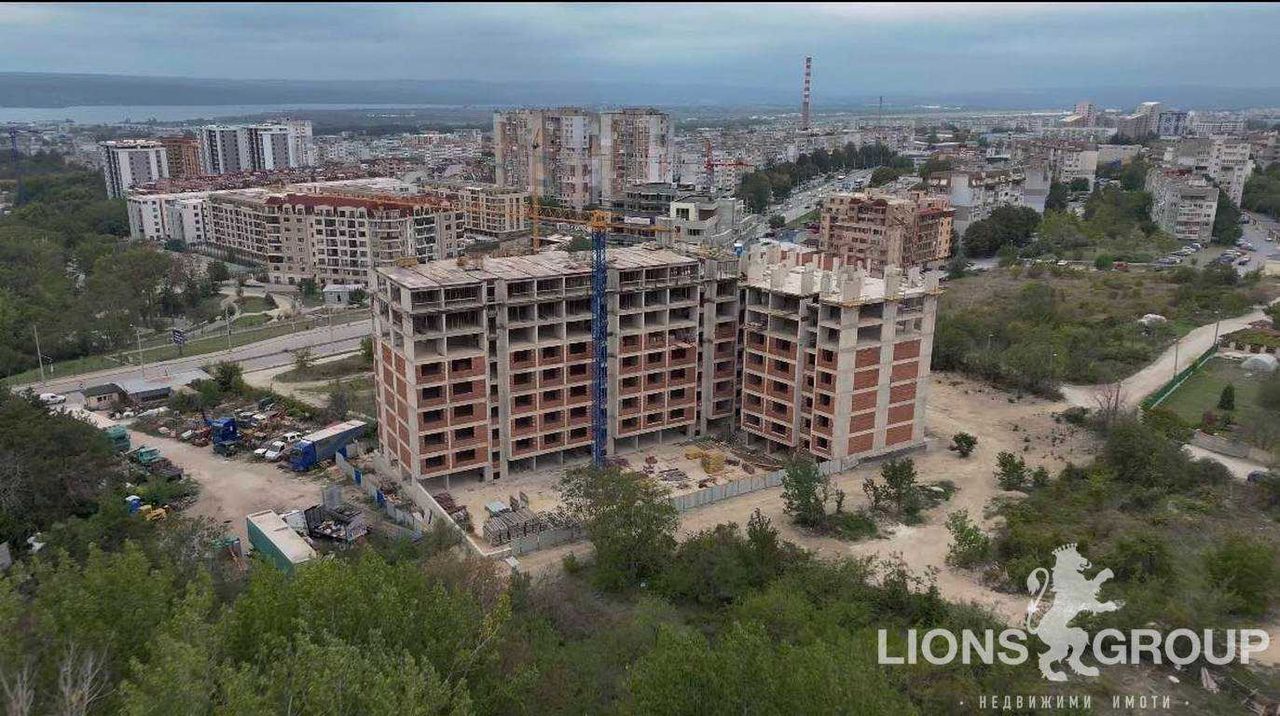 Дава се под наем Двустаен апартамент в Варна, Възраждане 4 - 71 кв.м за 89990 € - Снимка #5