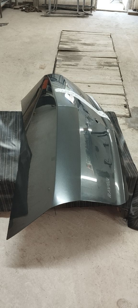 Продается крышка багажника ravon r4 (cobalt)