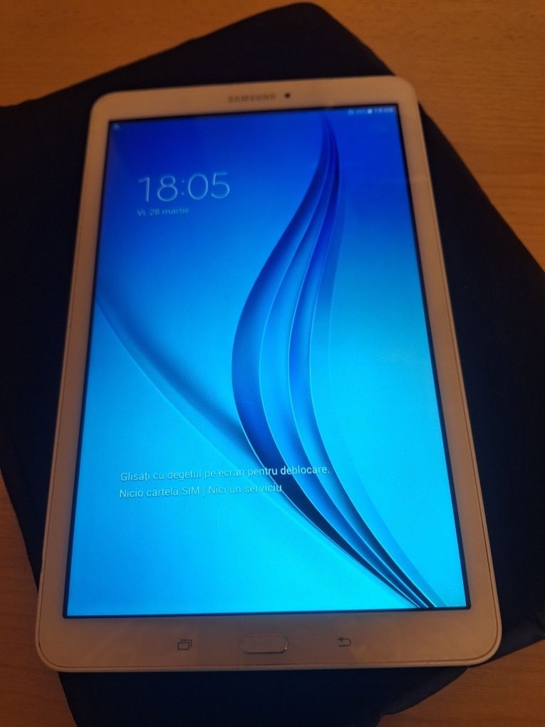 Tableta samsung cu ecran mare