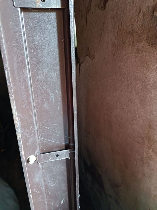 Uși metalice.multipunct