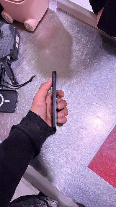 iPhone 16 pro holati ideal