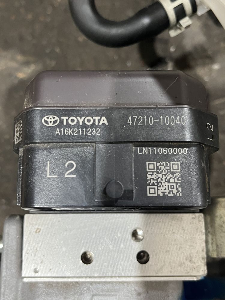 Pompa / Modul / Tulumba frana ABS Toyota Corolla E210 E21 / C-HR
