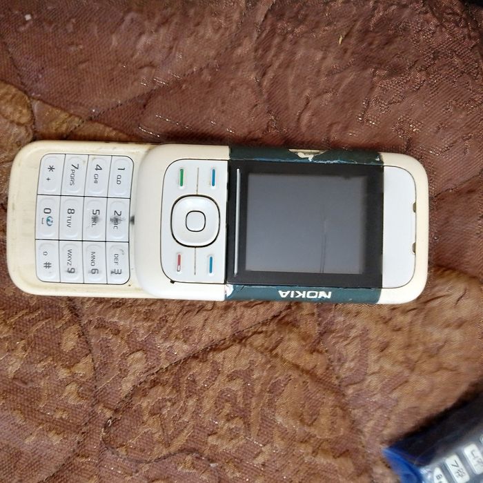 Nokia 5300 Xpress Music Slaid camera 1,3 MP