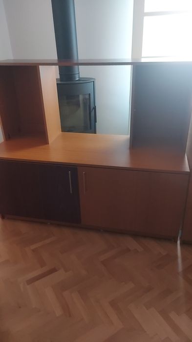 Vand dulapuri și comoda dormitor