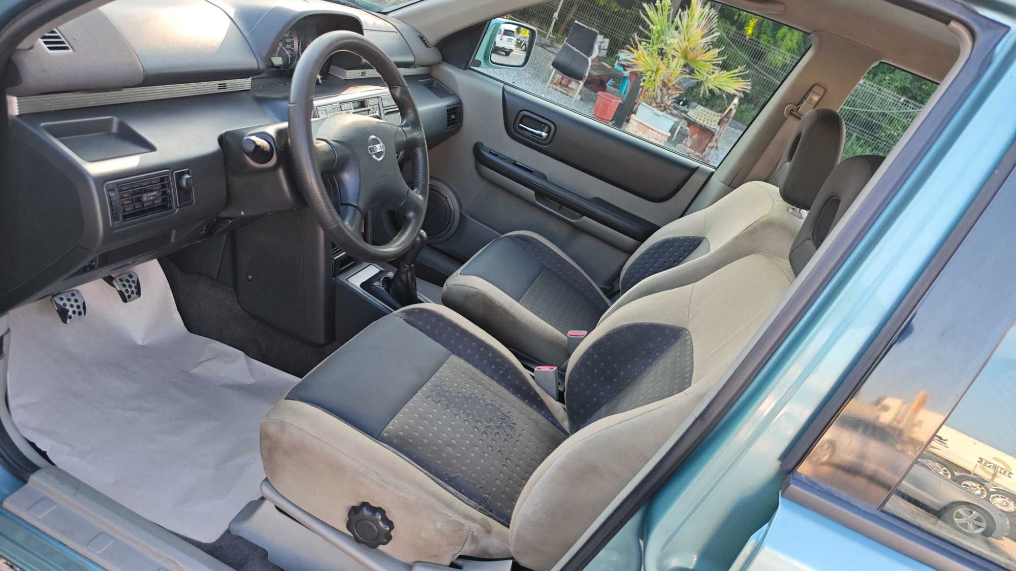 РЕЗИДАВ/4Х4/Всичко Платено/Обслужен Nissan X-trail
