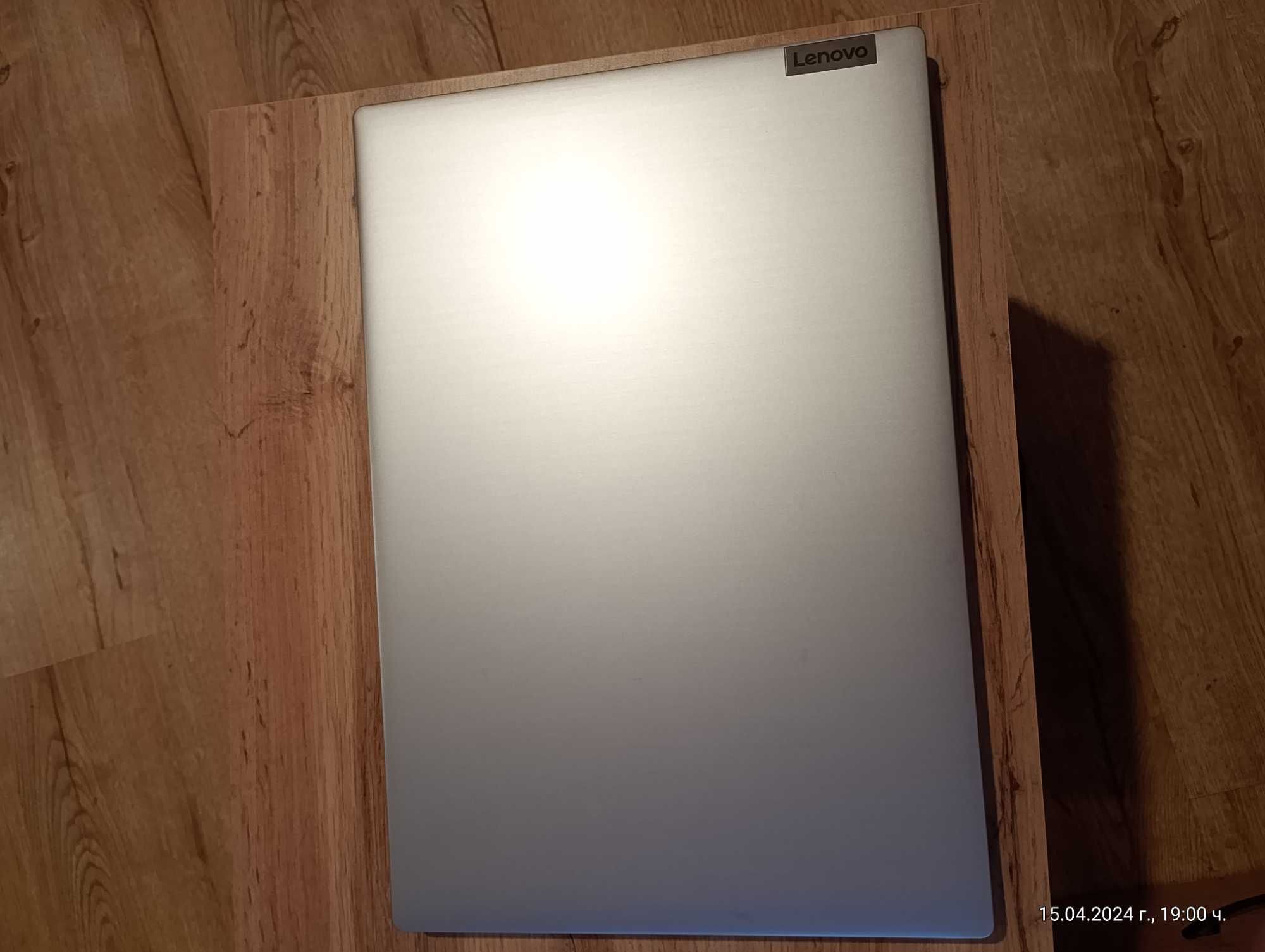 Продавам Лаптоп Lenovo IdeaPad 3 15