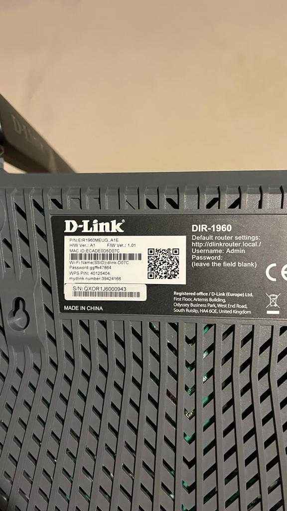 D-Link DIR-1960 EXO, AC1900, Dual-Band, AC Wave 2