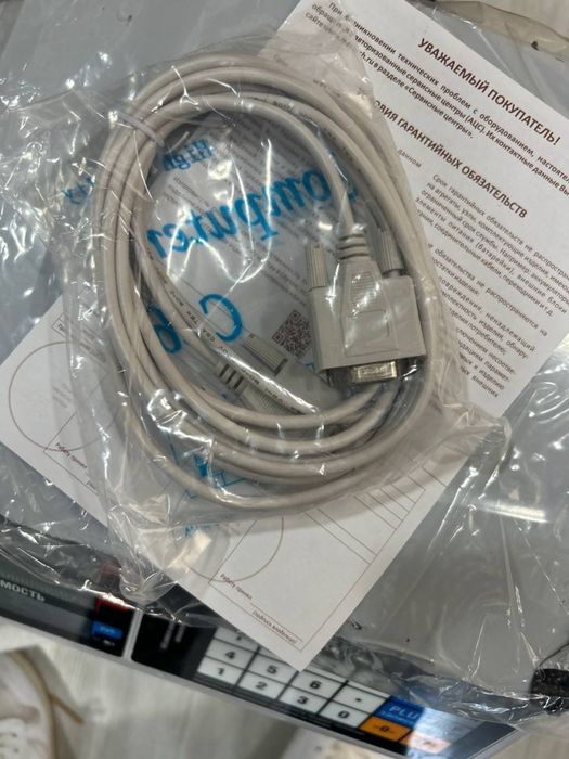 Торговые настольные весы M-ER 328 ACPX-15.2 "TOUCH-M" LCD