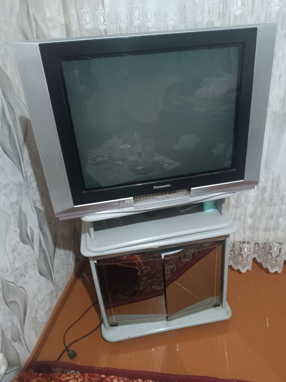 Продам телевизор Panasonic