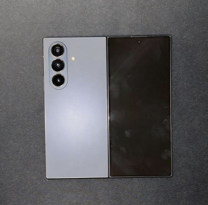 Samsung Galaxy Z Fold 7 256GB Jet Black