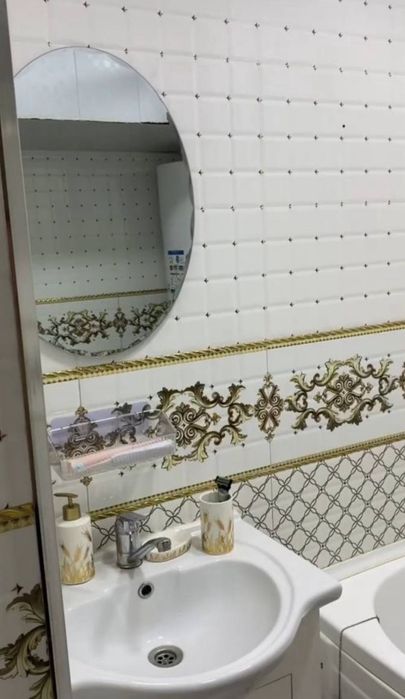 O'rikzor bozori,  Toshmiga Milliyga Beruniyga Yaqin