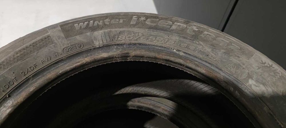 4 броя 185/65 R15 88T зимни гуми Hankook Winter i*cept RS2, 3219, 5мм