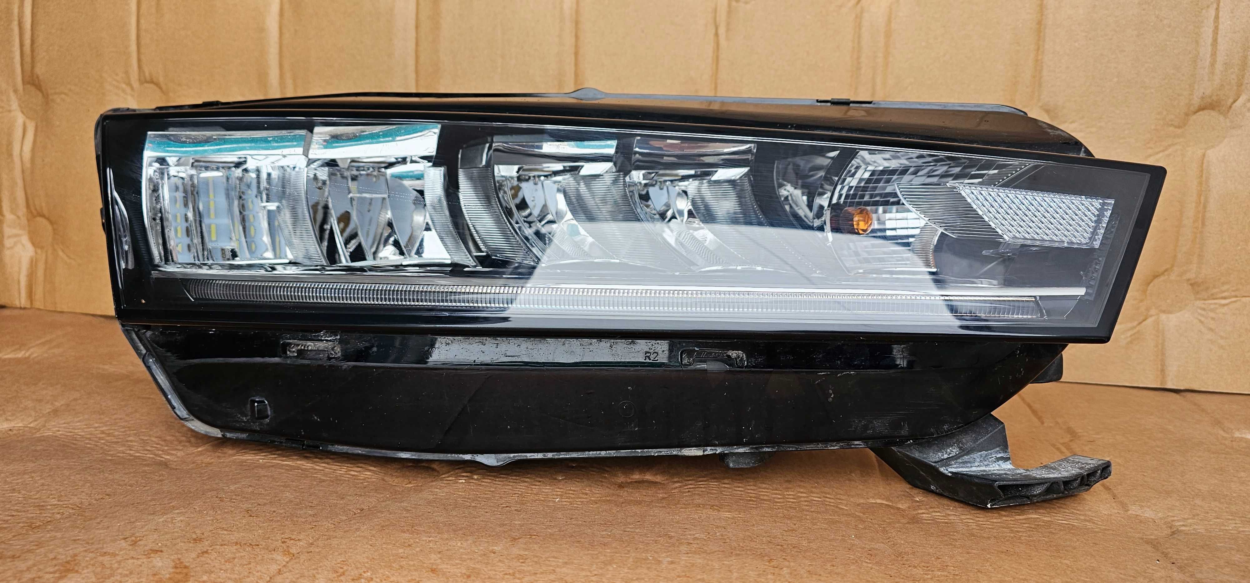 Far dreapta FULL LED Skoda Octavia 4 2020 2021 2022