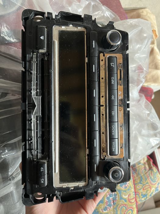 Магнитолла Skoda Rapid 2014