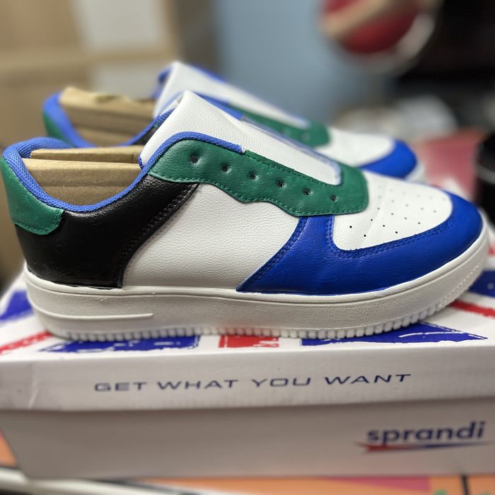 Adidasi pictati manual