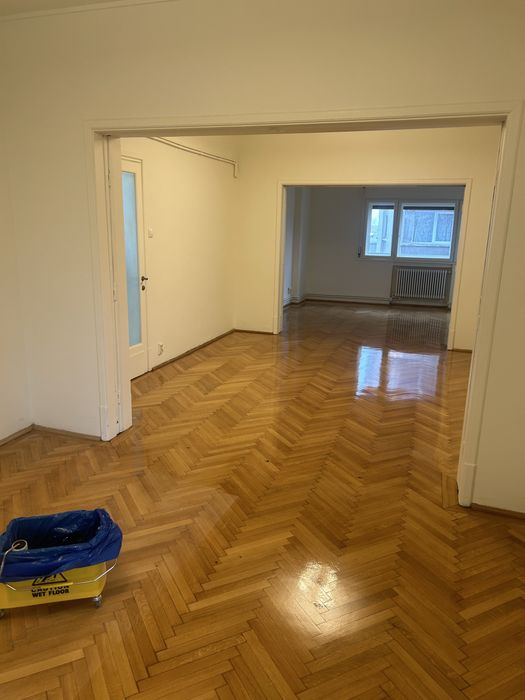 Rașchetat, recondiționat ,reparat,insertizat parchet masiv și stratifi