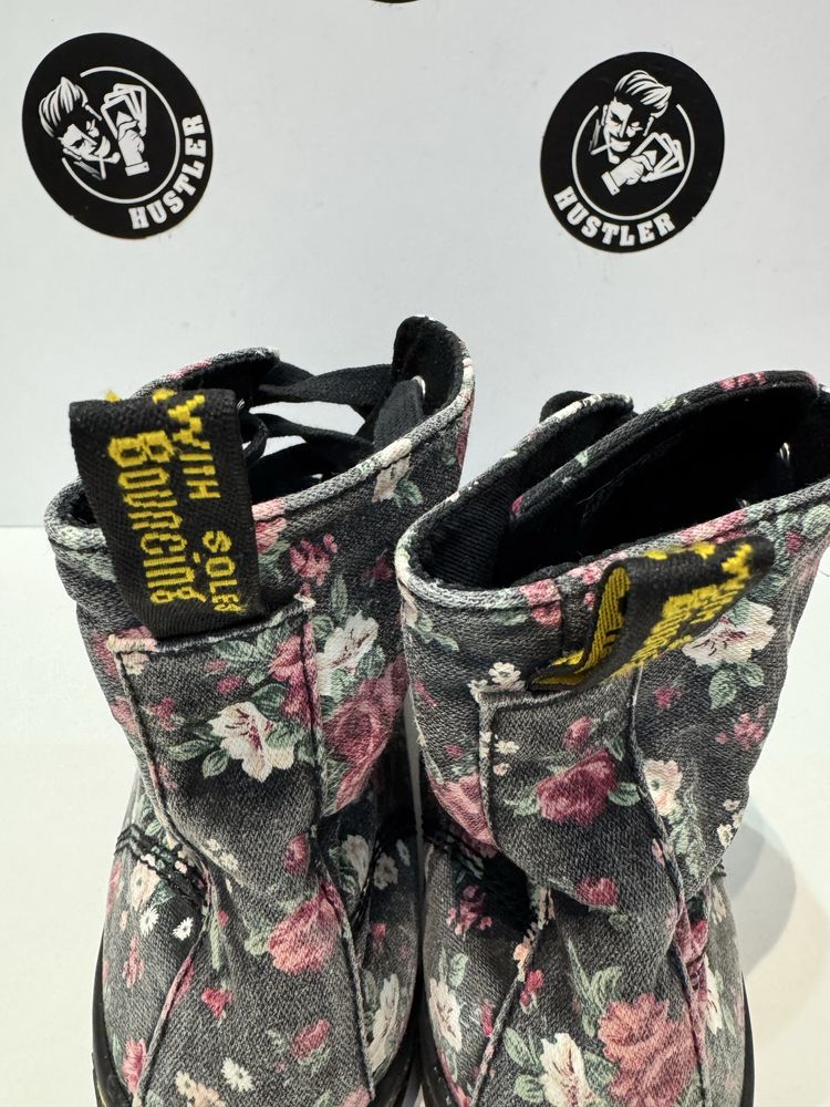 Кецове DR.MARTENS .Номер 42