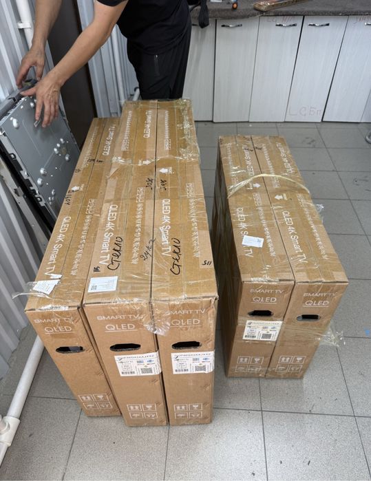 Продам телевизор Небьющийся новый 32,43,46