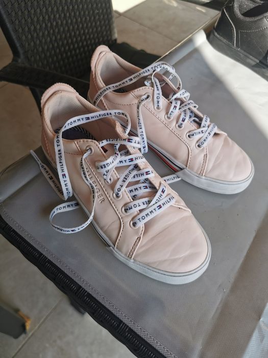 Детски Tommy Hilfinger, Номер 34