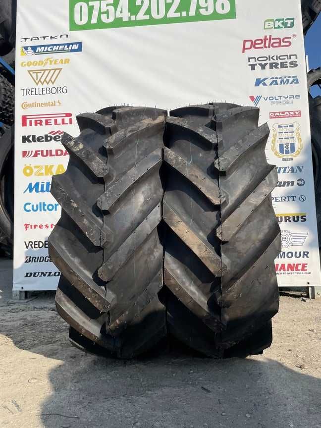 12.5/80-18 cauciucuri noi de tractiune marca BKT pentru buldo