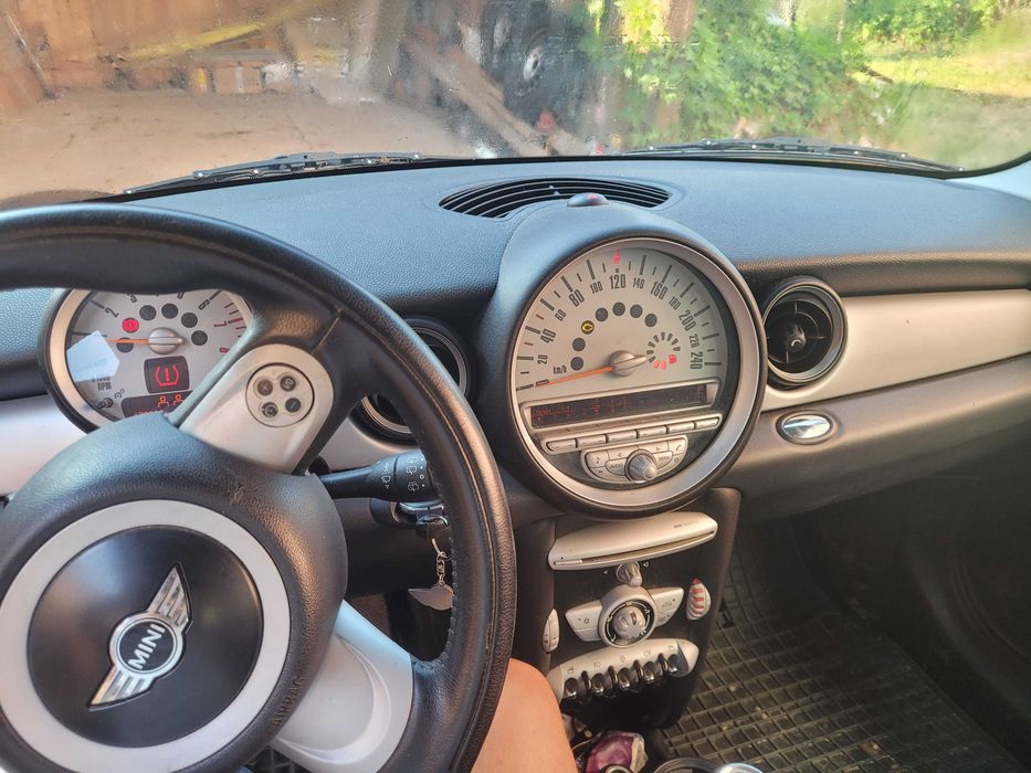 Mini Cooper 1.6 benzina