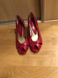 Pantofi eleganti, culoarea rosie, cu toc de 9 cm